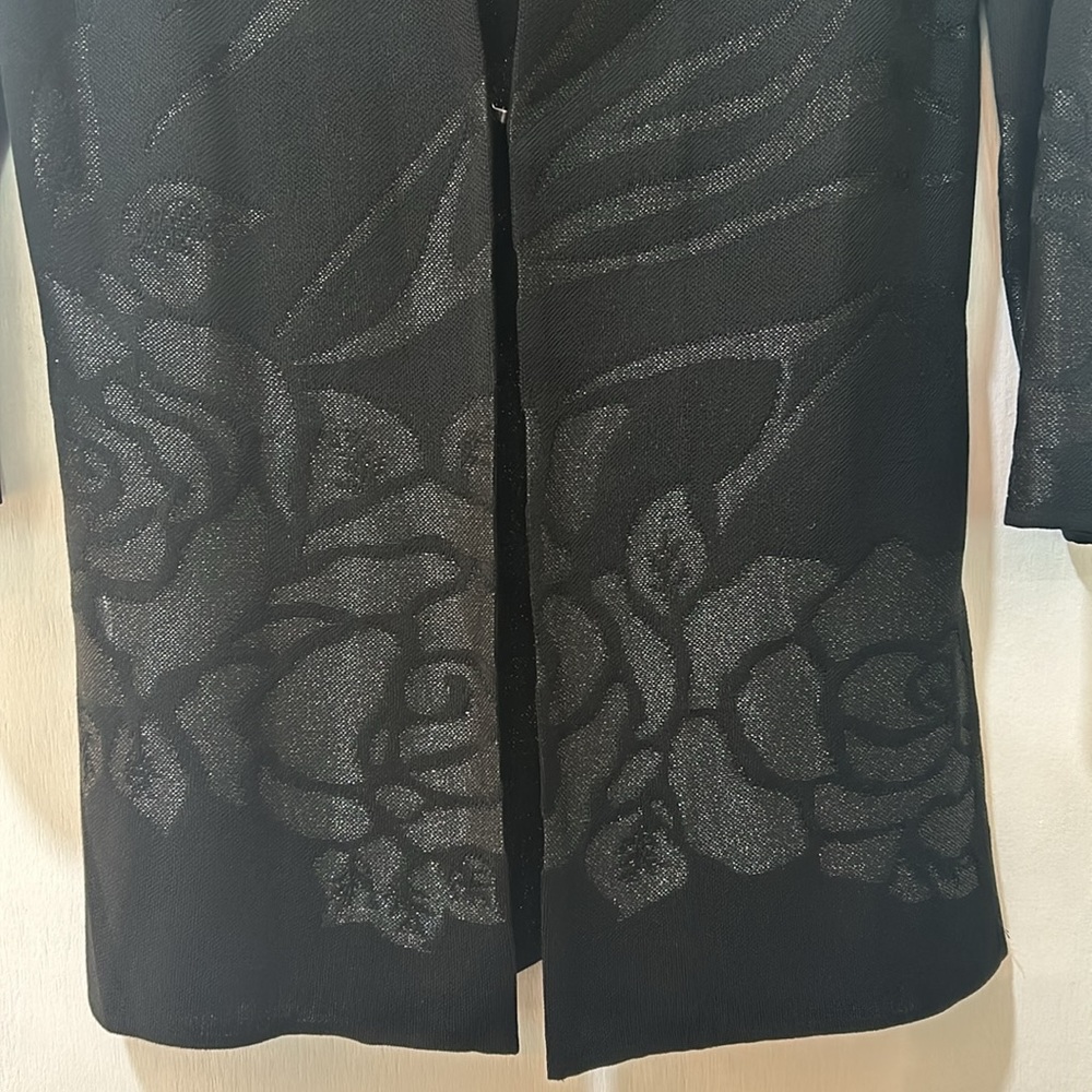 MING WANG Women’s Cardigan Black Floral Sz Small - Picture 6 of 15